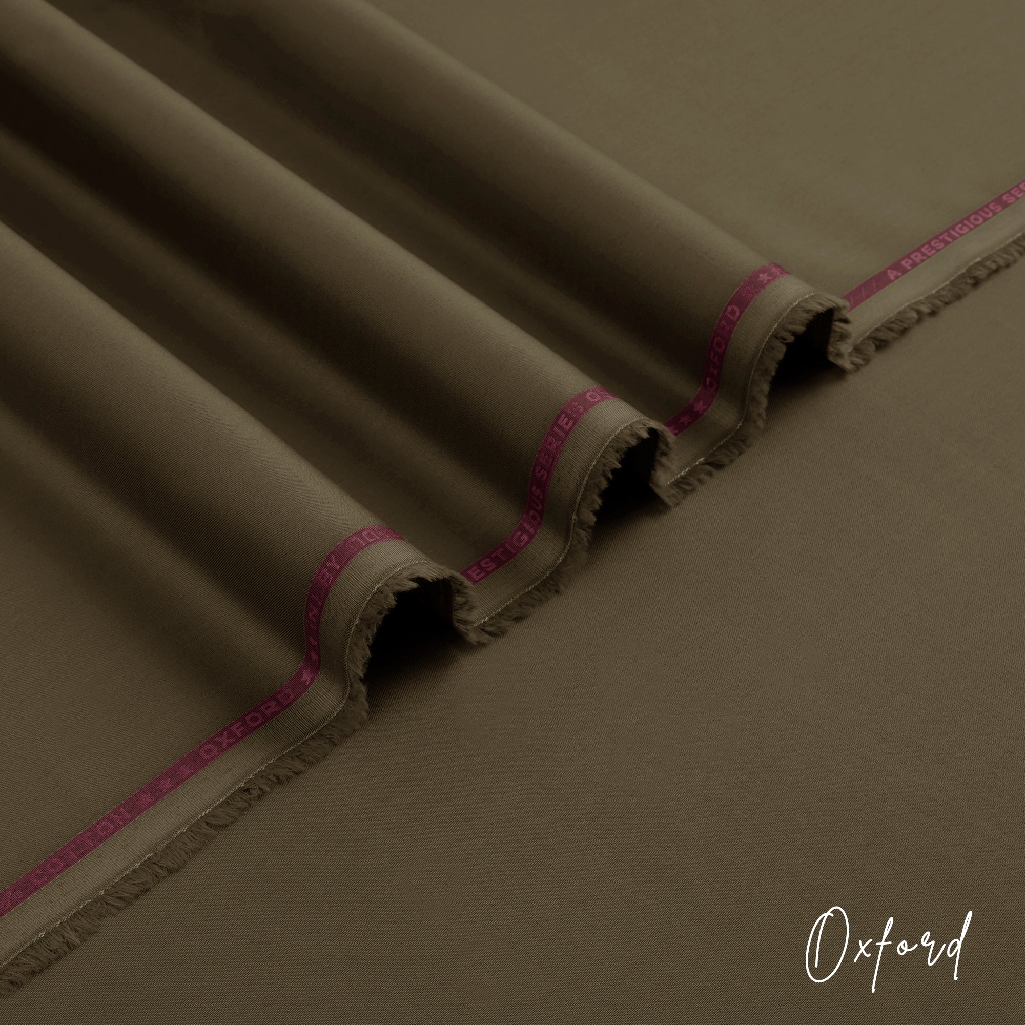 Oxford unstitched winter fabric in 100% cotton with soft touch and luxurious feel, ideal for mild to moderate winter wear.
