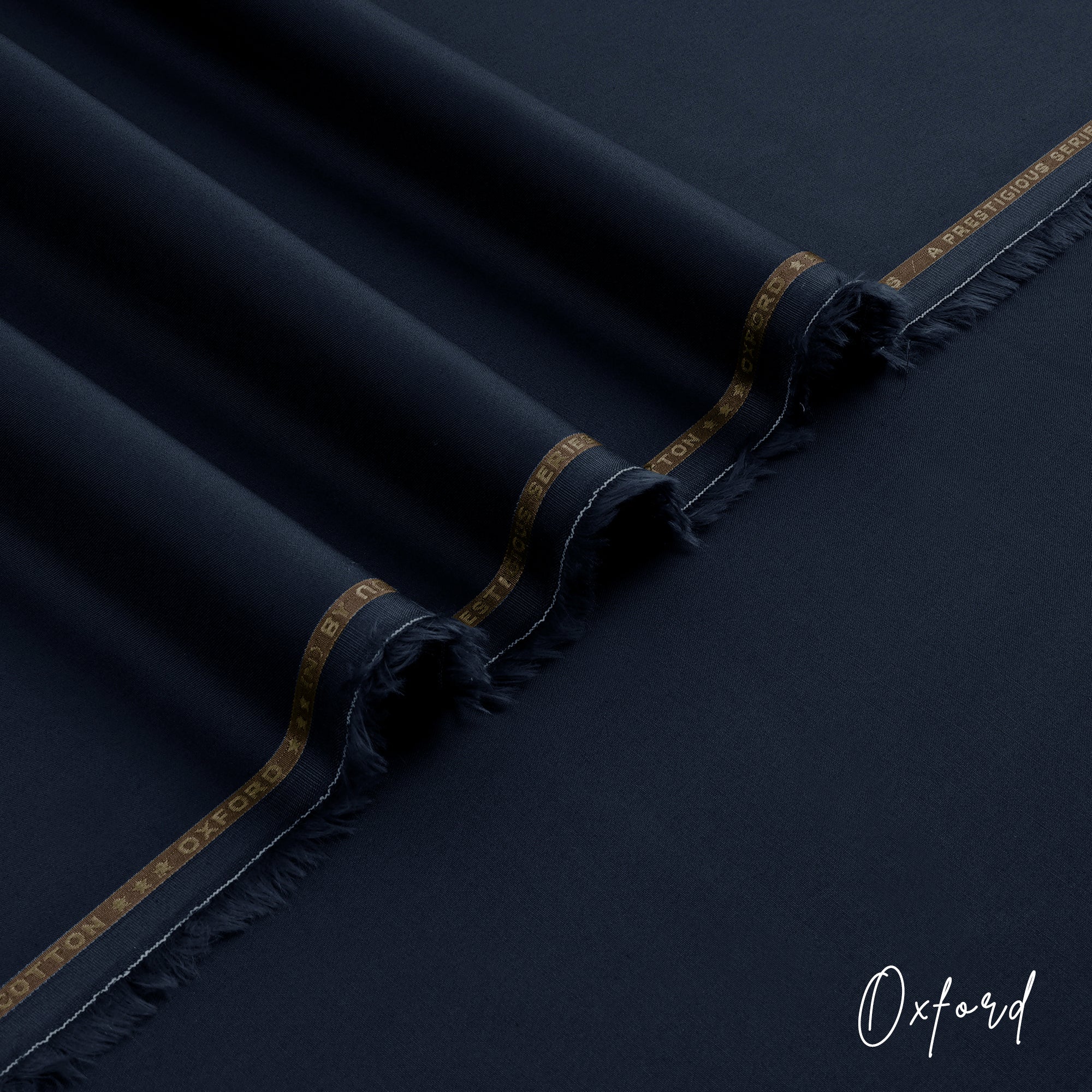 Oxford unstitched winter fabric in 100% cotton with soft touch and luxurious feel, ideal for mild to moderate winter wear.
