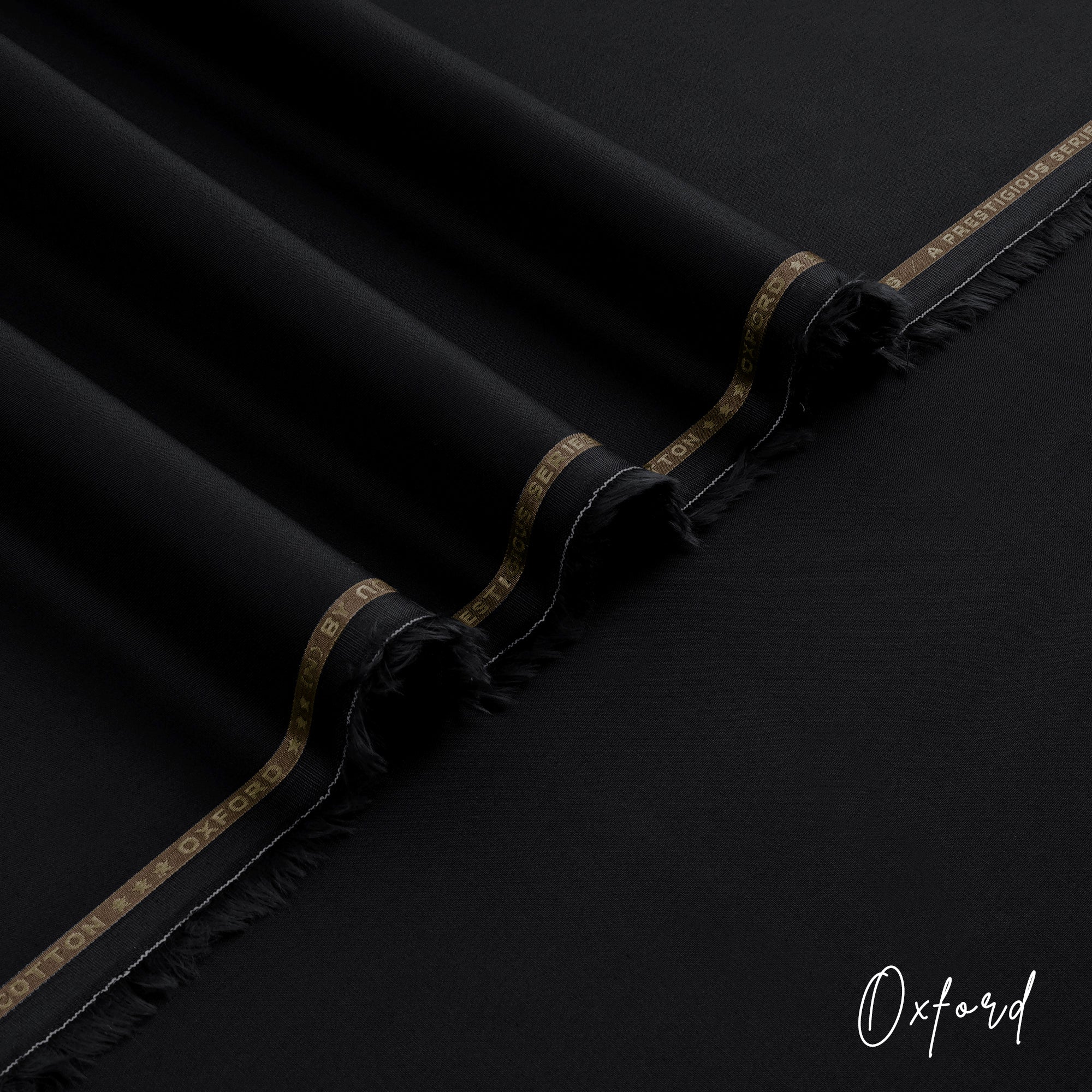 Oxford unstitched winter fabric in 100% cotton with soft touch and luxurious feel, ideal for mild to moderate winter wear.