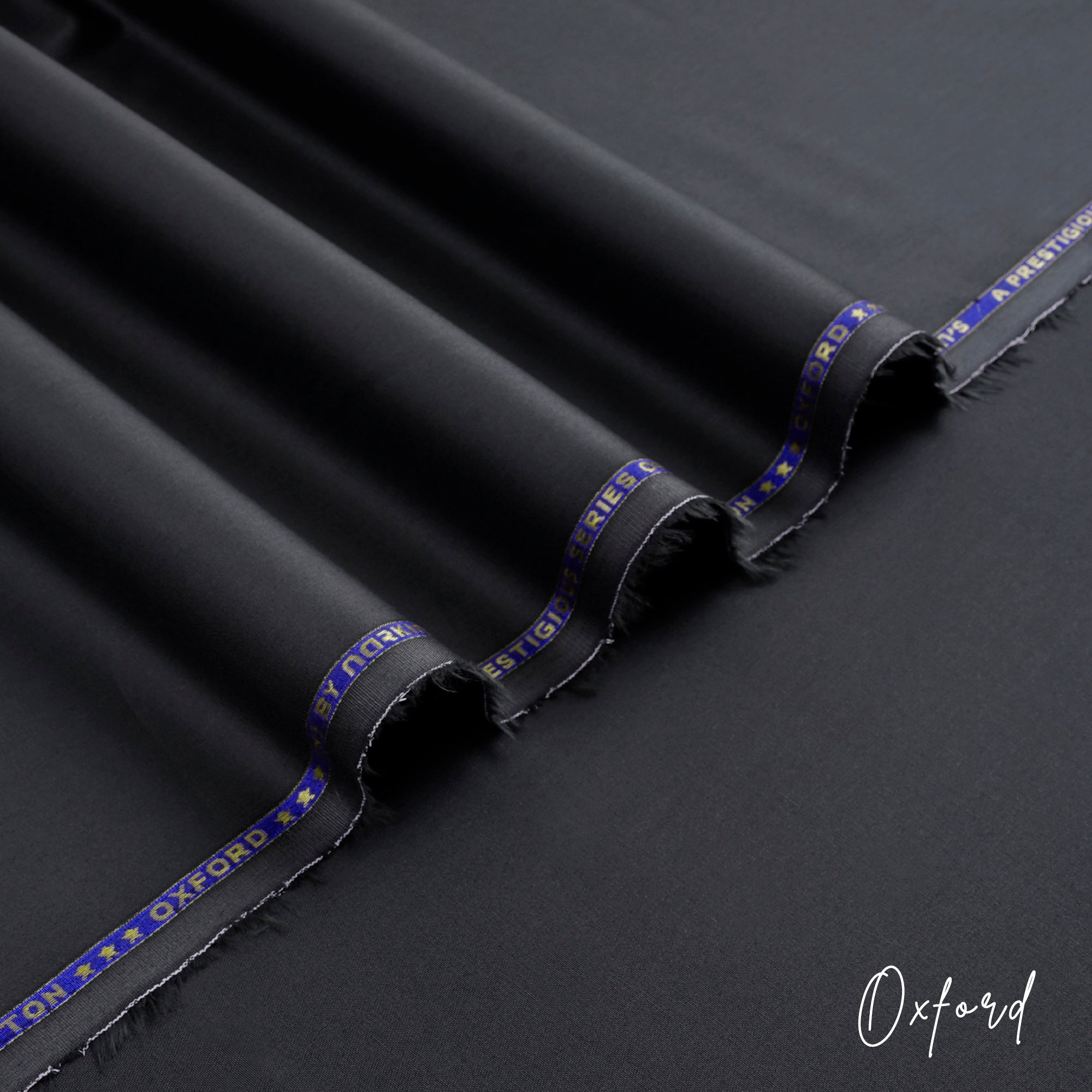 Oxford unstitched winter fabric in 100% cotton with soft touch and luxurious feel, ideal for mild to moderate winter wear.